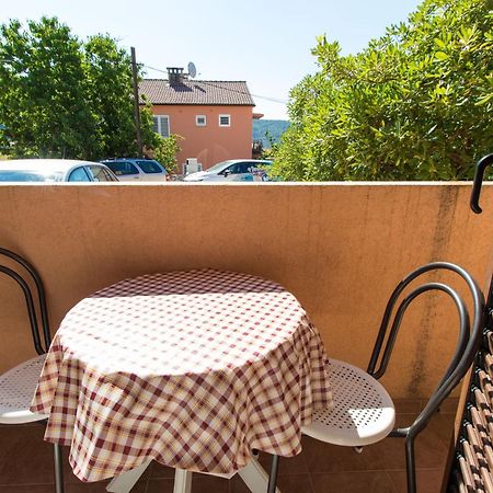 Apartments Marija Црес Экстерьер фото