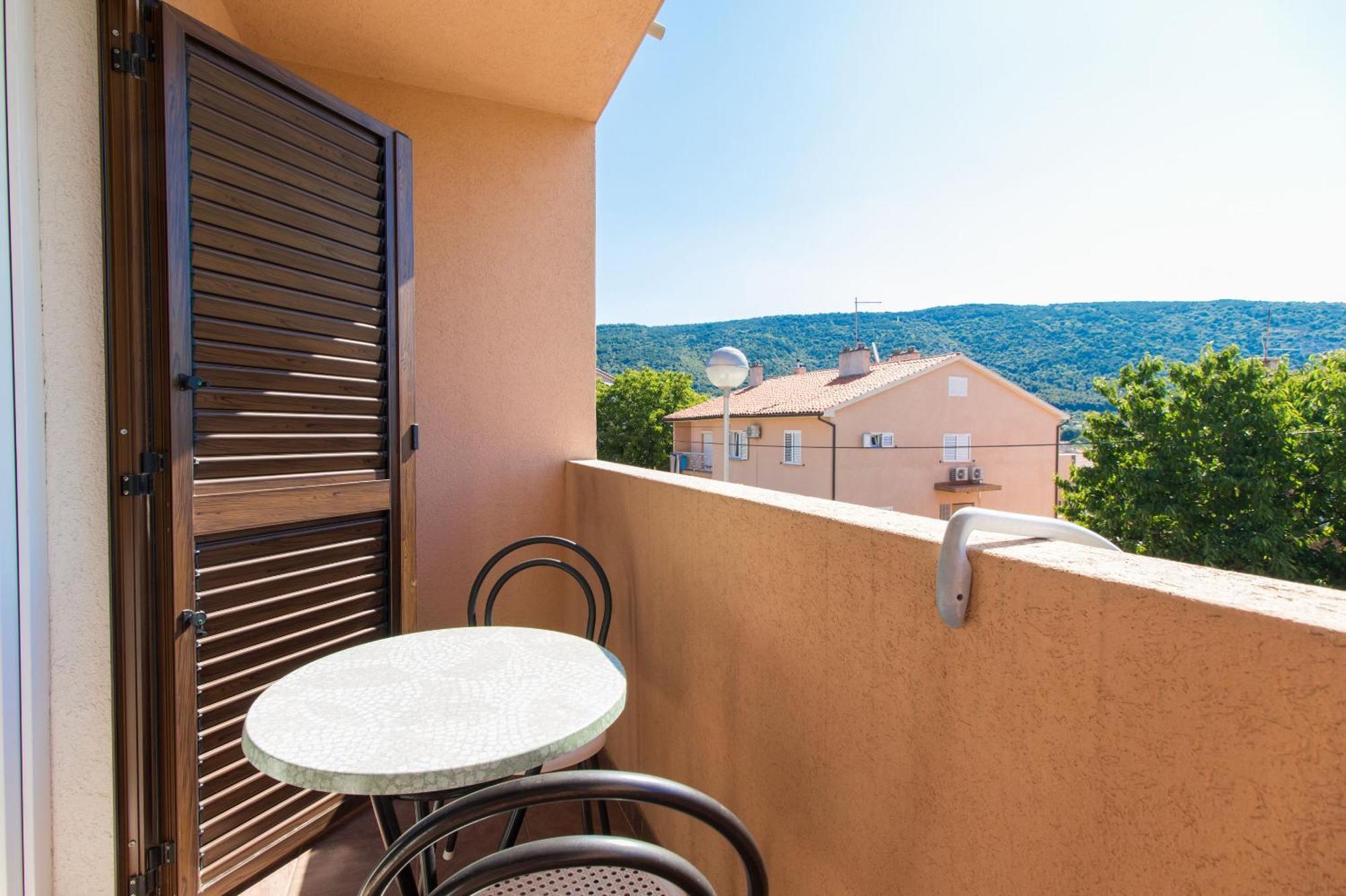 Apartments Marija Црес Экстерьер фото