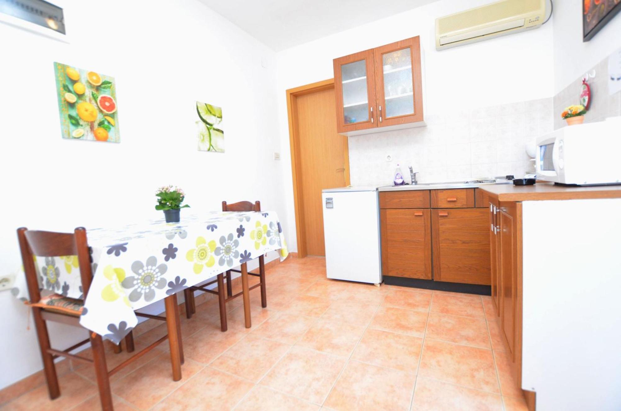 Apartments Marija Црес Экстерьер фото