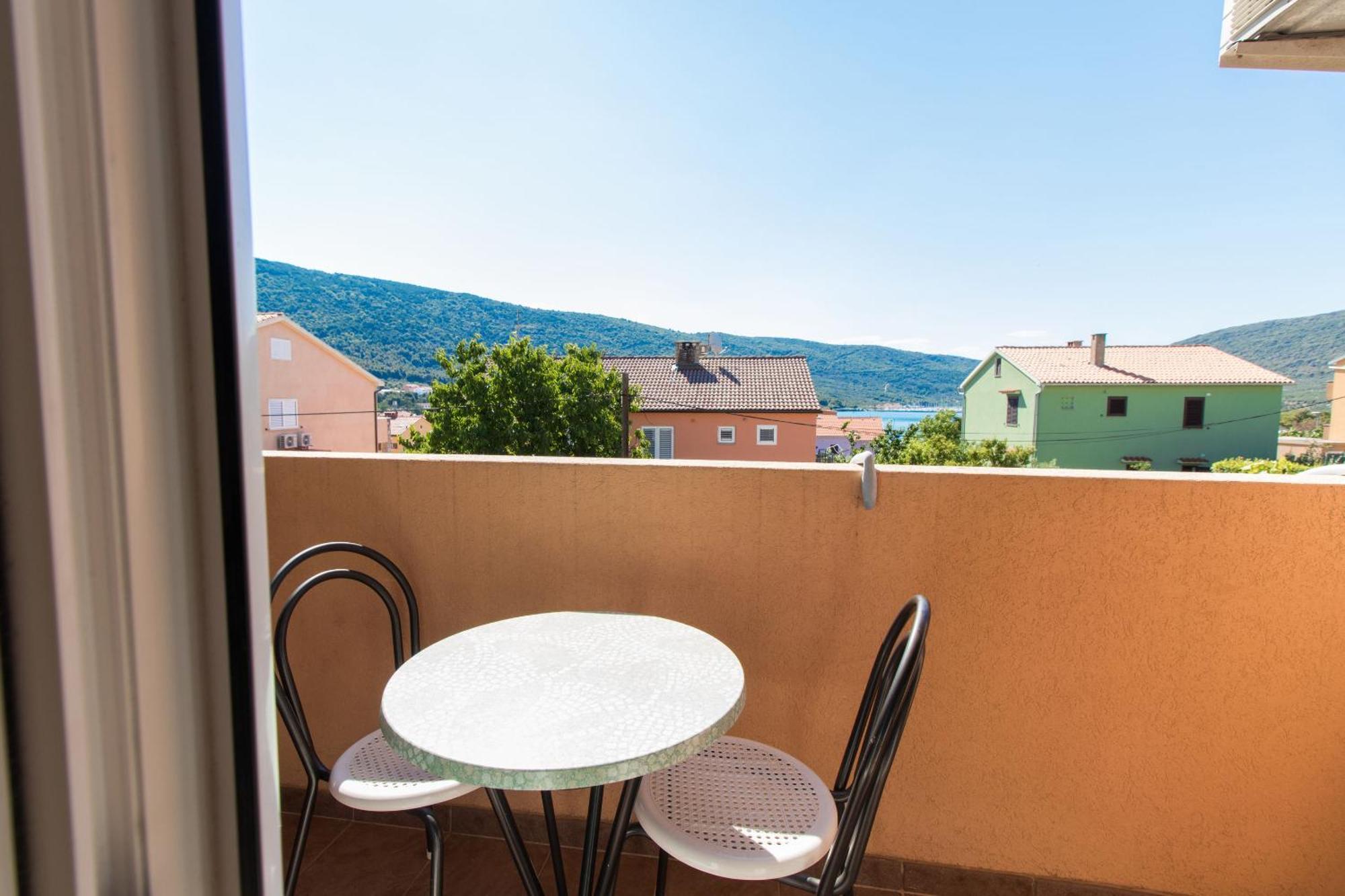 Apartments Marija Црес Экстерьер фото